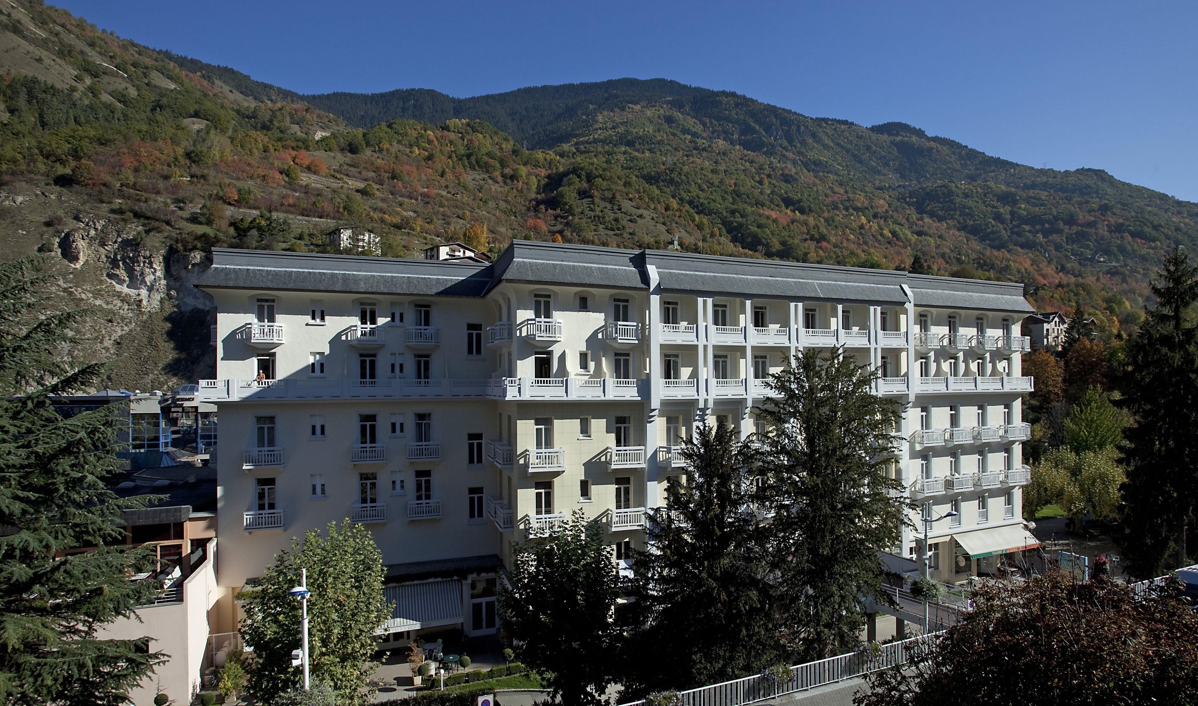 B&B Home Brides-Les-Bains Les 3 Vallees Bagian luar foto