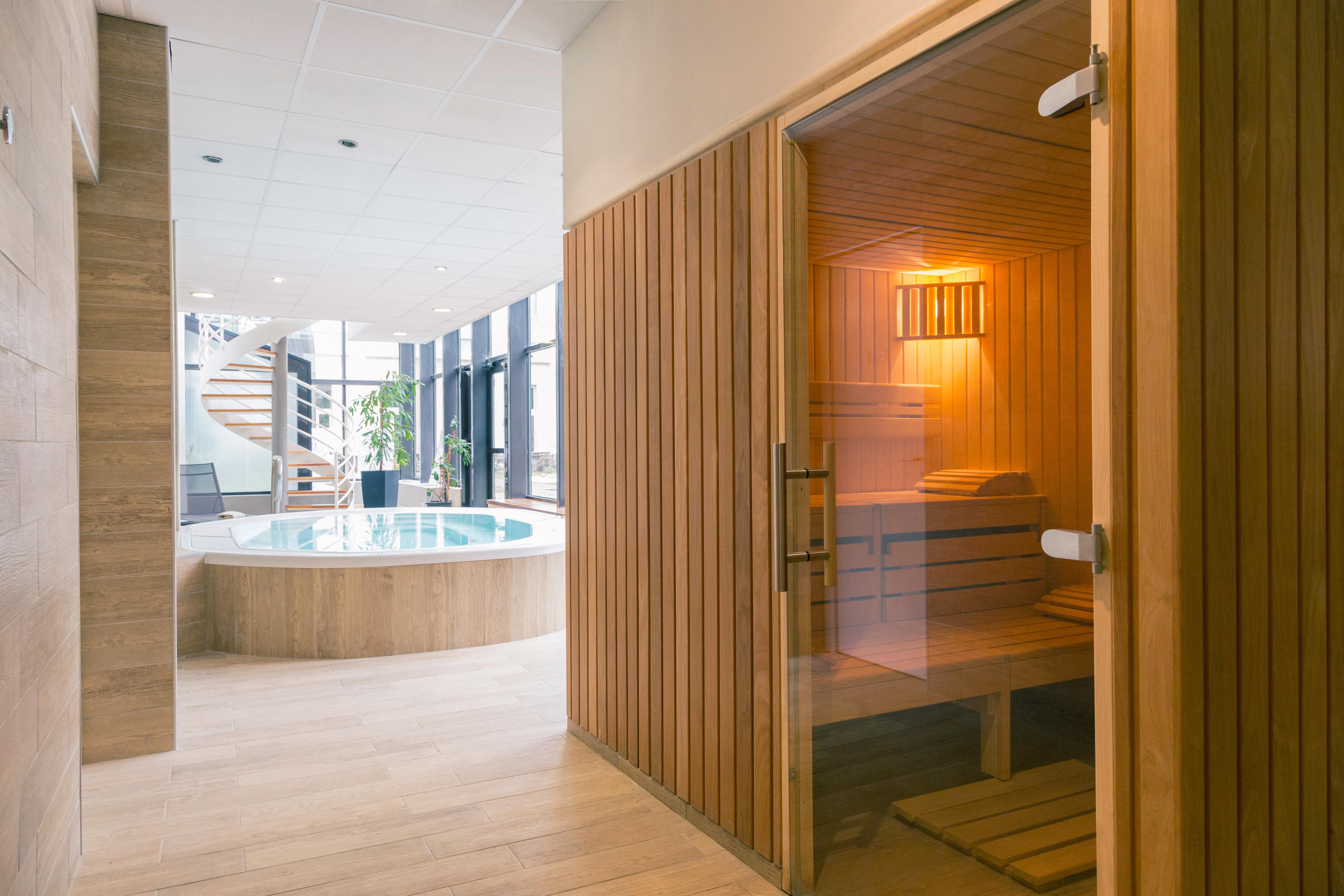 B&B Home Brides-Les-Bains Les 3 Vallees Bagian luar foto